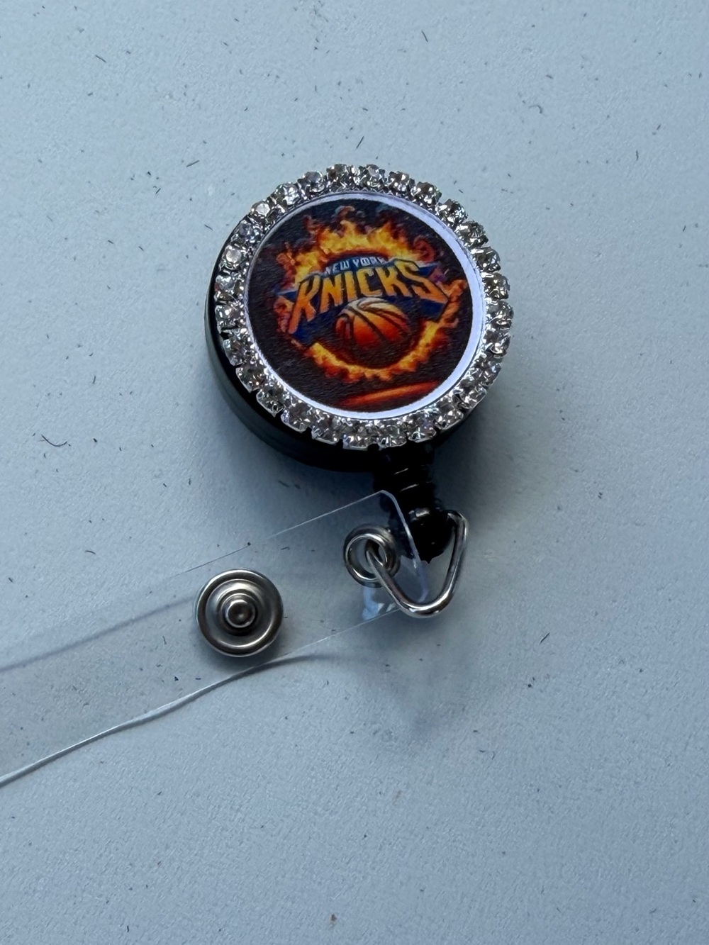 New York Knicks Rhinestone Badge Reel - Black